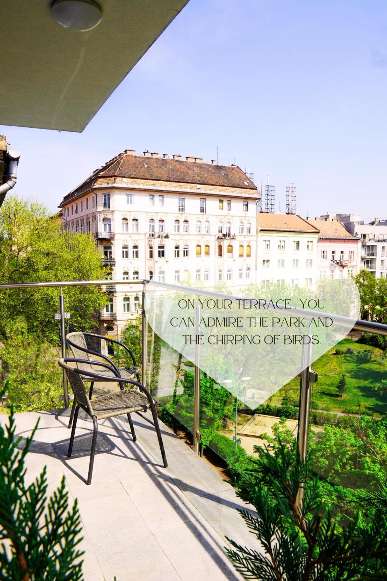 Matyas Corner Apartments Green Square Apartment I Budapest Rom bilde